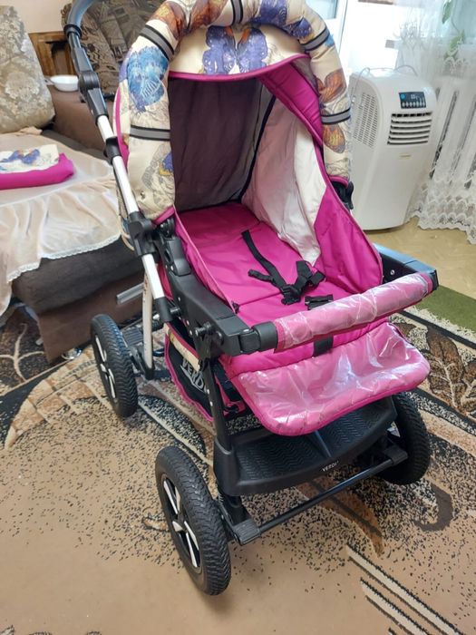 Продам коляску.