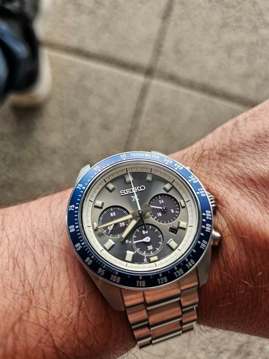Citizen skyhawk  часовник
