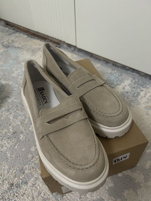 Продам женские туфли/лоферы