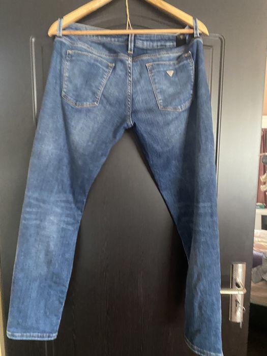 Blugi Guess , mărimea 33