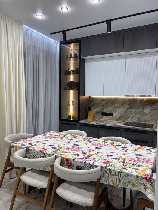 Продам 4 комн Жк Алаш, паркинг, кладовка