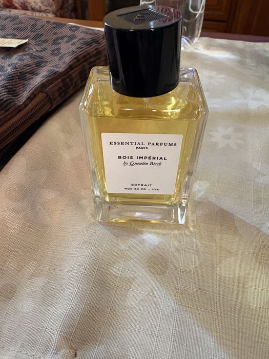 Essential Parfums Bois Impérial