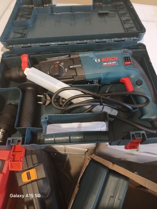 Перфоратор на  ток за работа за информация пишете ми налично съобщение