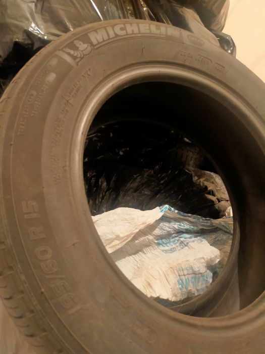 Шины 195/60/15 MICHELIN