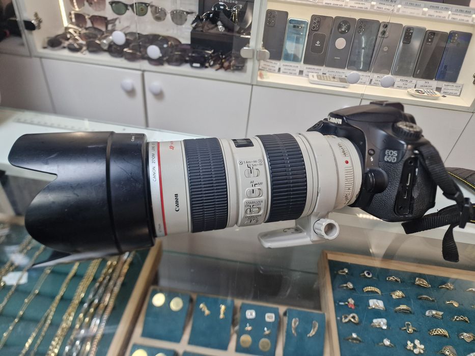 Amanet Vitan 107 / Obiectiv Canon