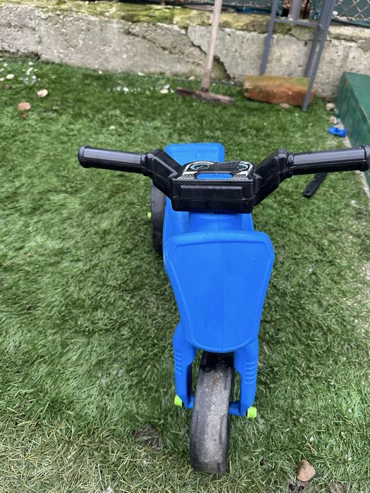 Scaun auto + triciclete baieti