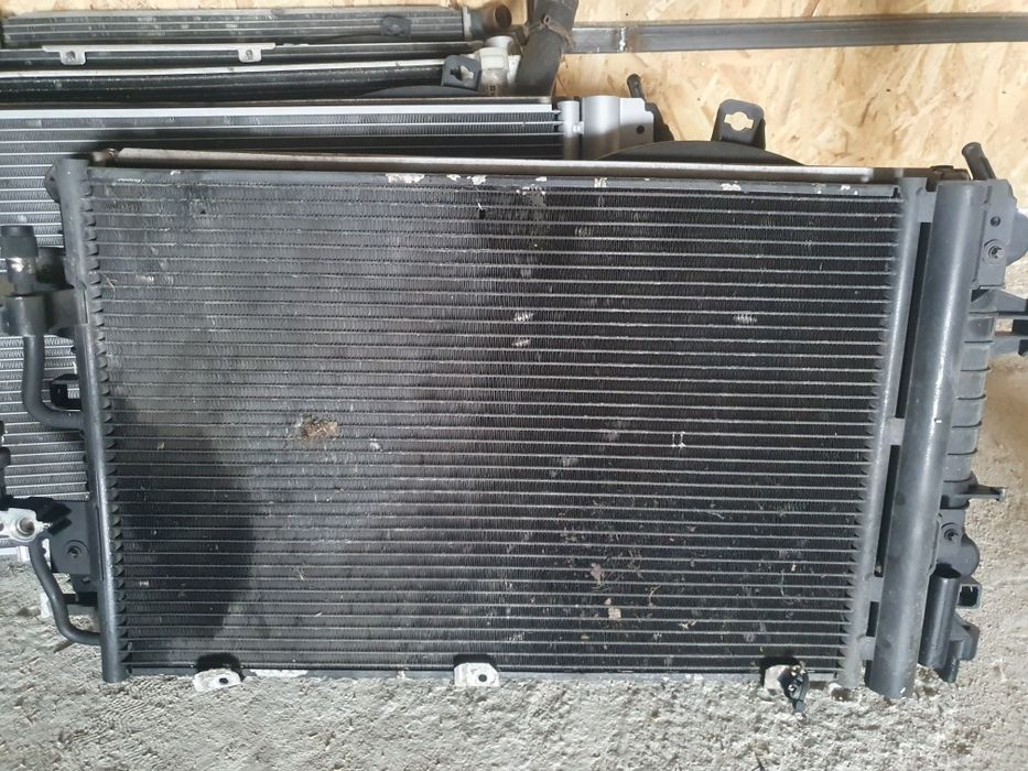 Radiator apa / aer condiționat  opel astra h