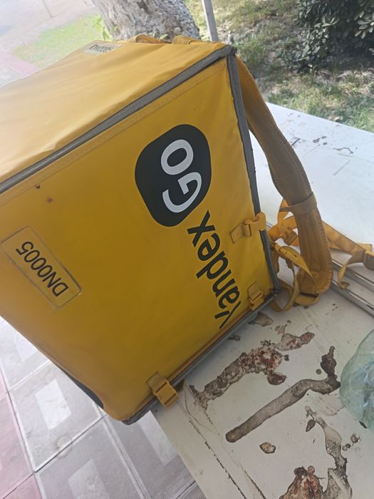 Yandex sumka sotiladi