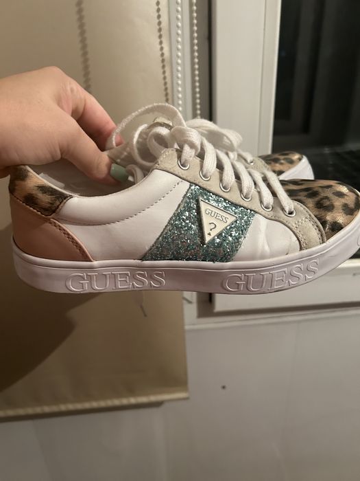 Женские кроссовки оригинал