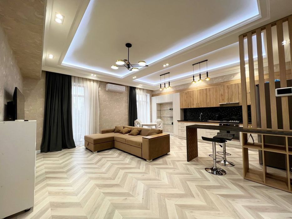 ЖК Узбегим! Сдается шикарная 2-х комнатная квартира в центре города!