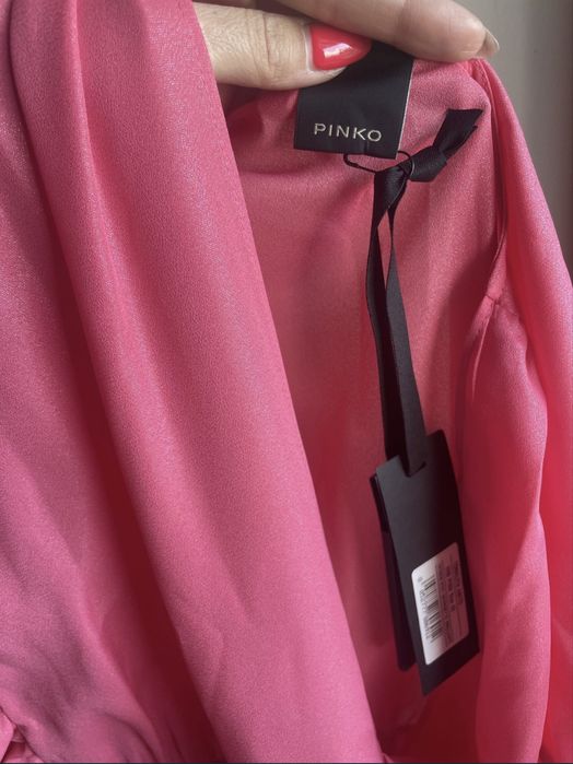 Pinko рокля S нова