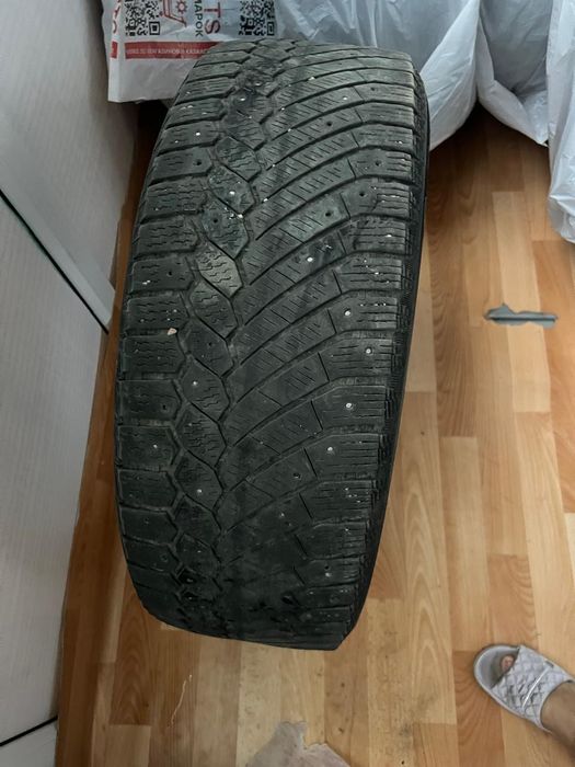 Зимние шины Continental 235/55/19