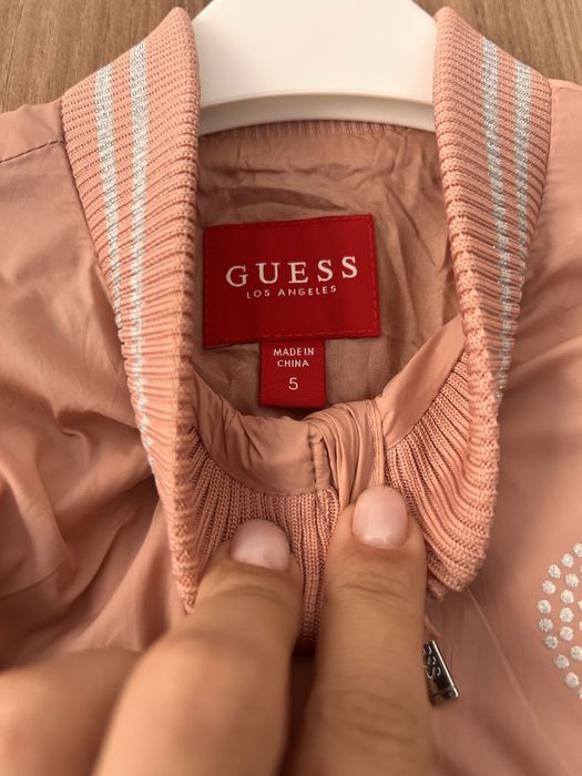 Geaca fas fetite 5 ani Guess