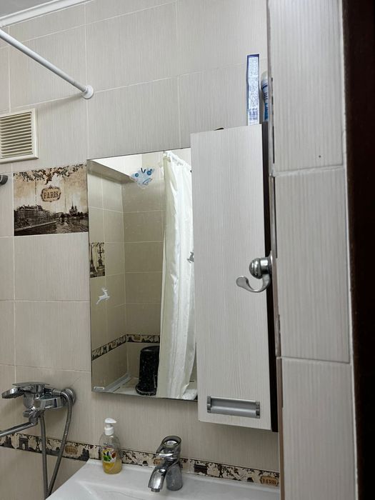 Сдам комнату в центре, район Самала