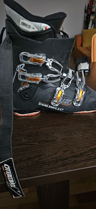 Clăpari ski Dalbello