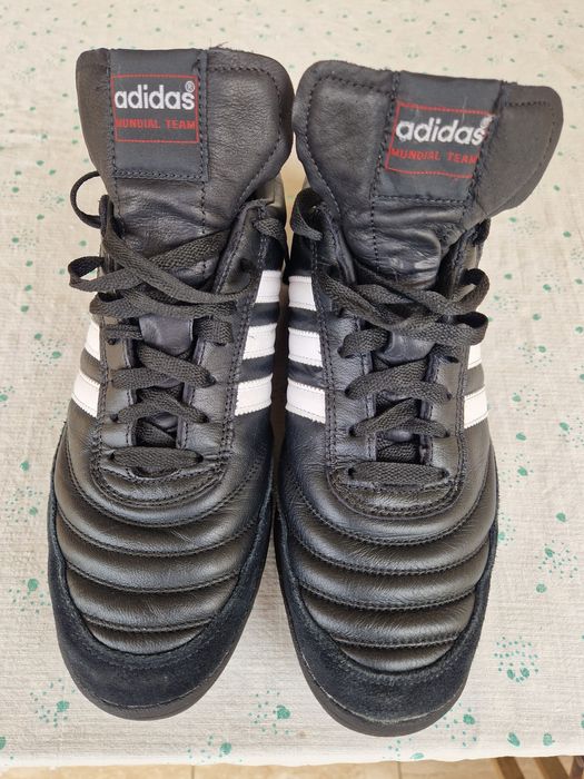 Adidas-Mundial-перфектни
