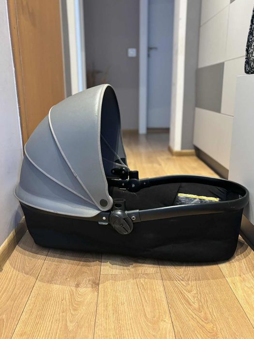 Летен + зимен кош за количка Mima Xari