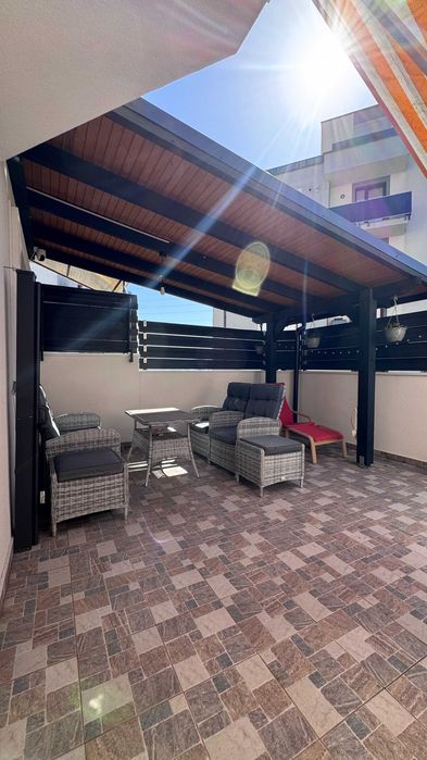 Apartament 3 camere | 70 MP + 47 MP terase |  Parcare + Boxa