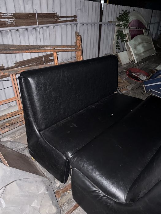Диван продам дешево