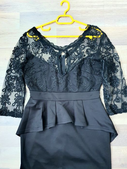 Rochie eleganta dantela neagra