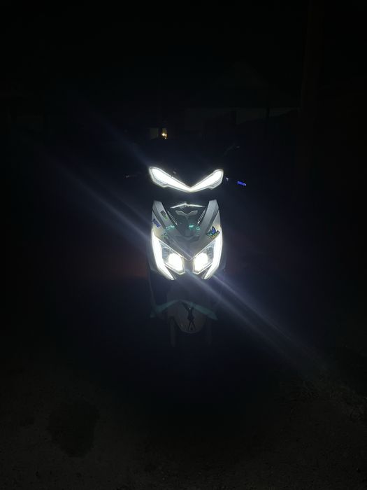 Мопед веном скутер