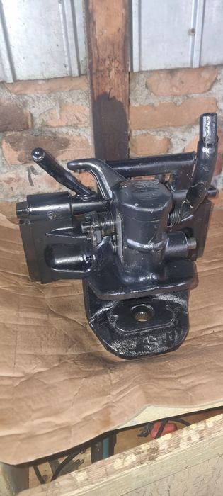 Cupla automata tractor