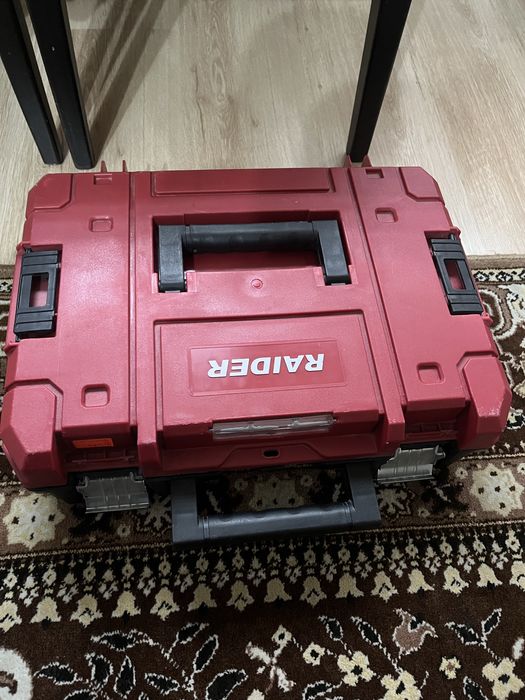 Колплек инструменти RAIDER