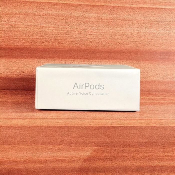 Apple AirPods 4 ANC технология