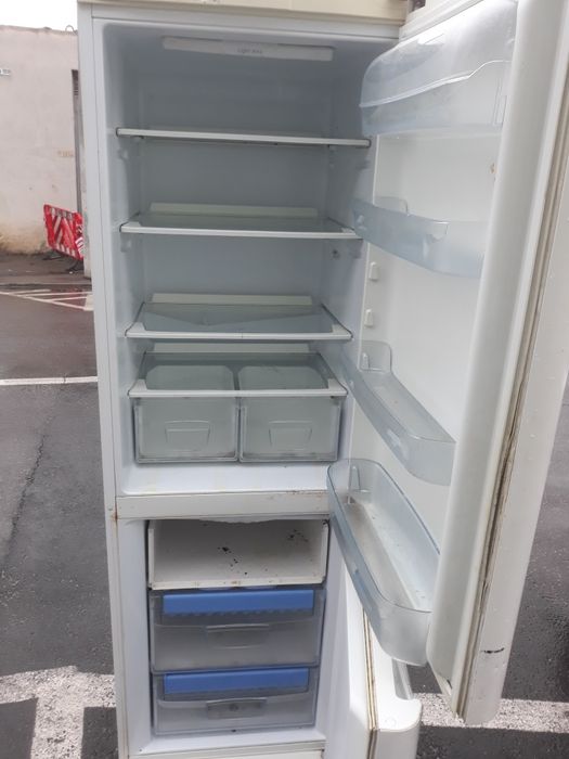 Frigider arctic indesit whirpool