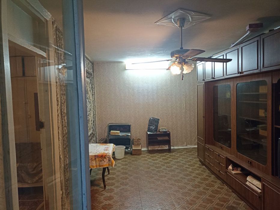 Чукурсой Татарский поворот 2 хонали сотилади Жомий бозор якин