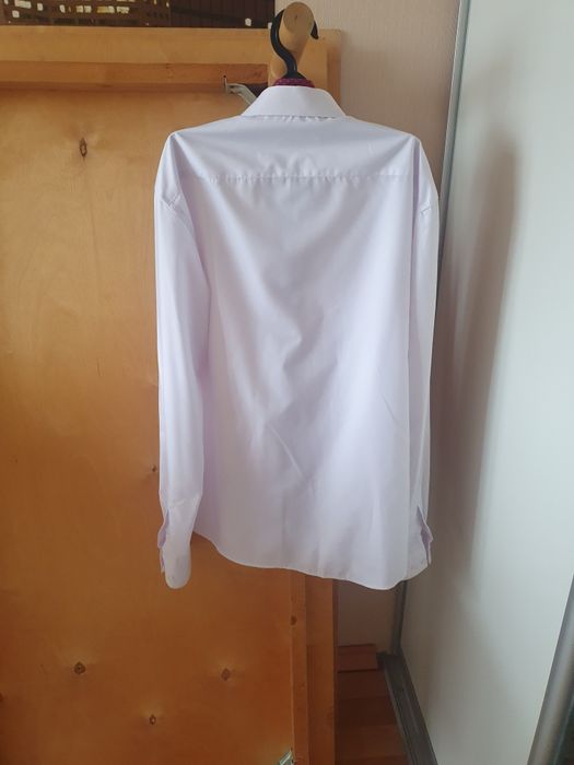 Мужской белый рубашка