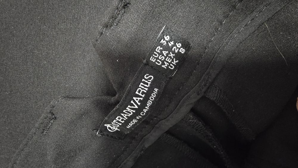 Pantaloni drepți office Stradivarius