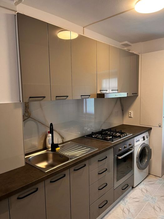 Inchiriez apartament cu o camera 38mp parter, IC Frimu, langa Lidl,
