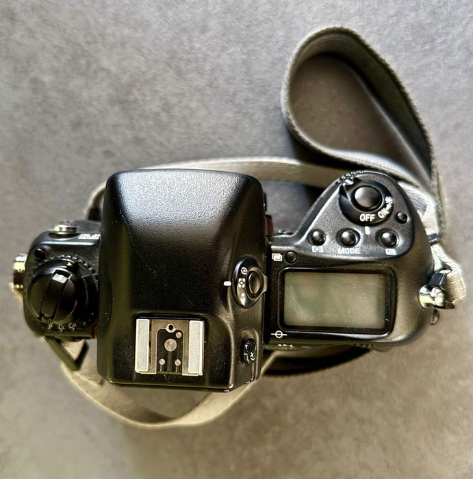 Aparat foto Nikon F5