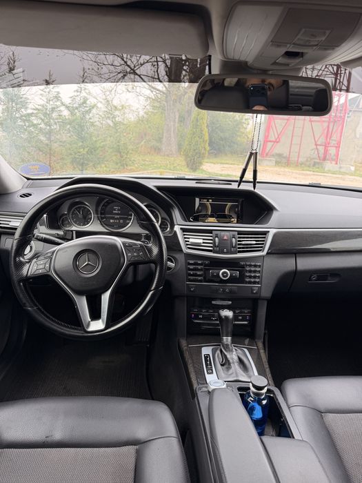 MERCEDES-BENZ E-Class 2009 — imagine 5