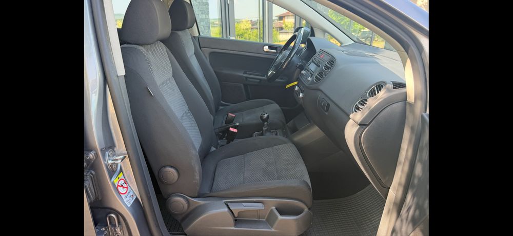 VW Golf 6 Plus 2010 1.6 105 Cp E5 Manual Dublu Clima Pilot Comp Senzori Parcare Automata
