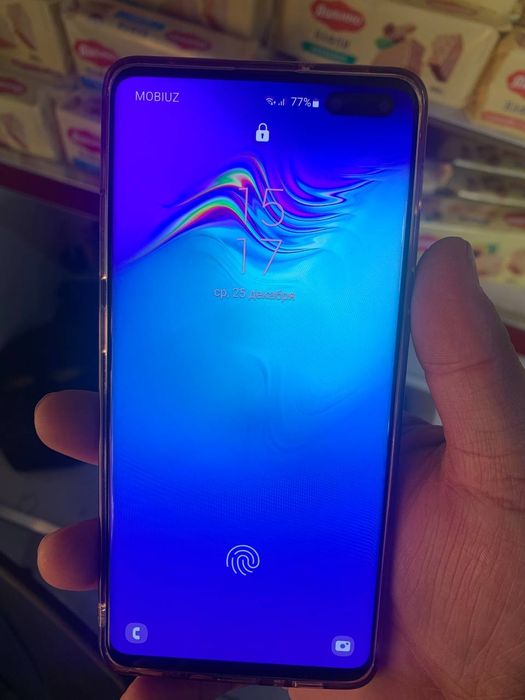 S10 8/256 сотилади