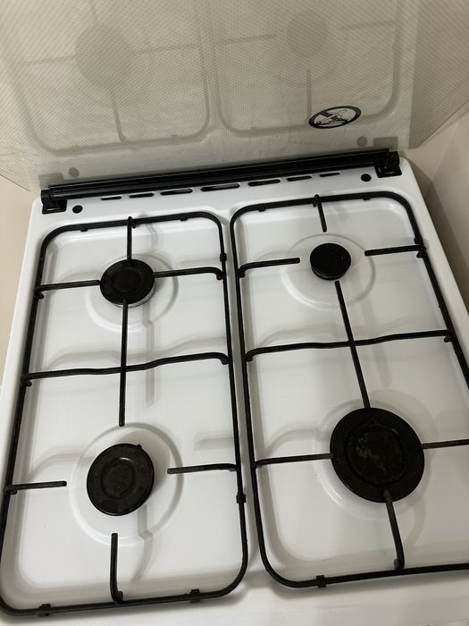 Продам газовую плиту