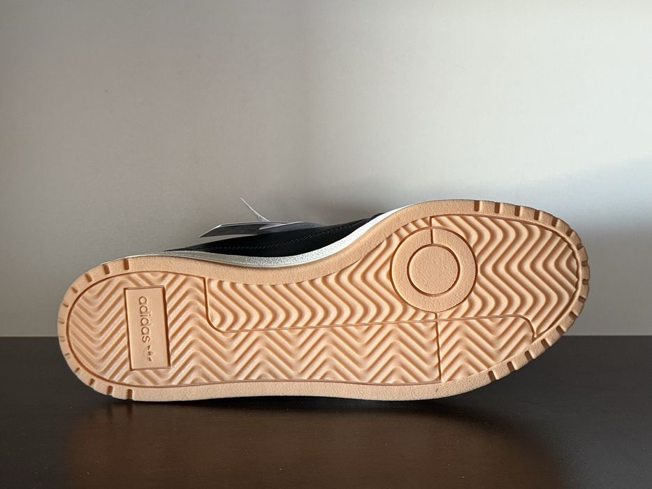 adidas Ny 90 / 43номер 27.5см Стелка Нови с Кутия