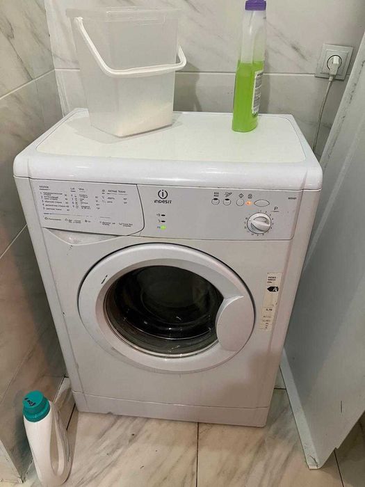 Продам стиральную машину