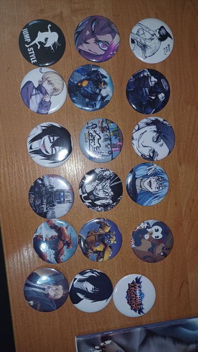 значки с разными изображениями