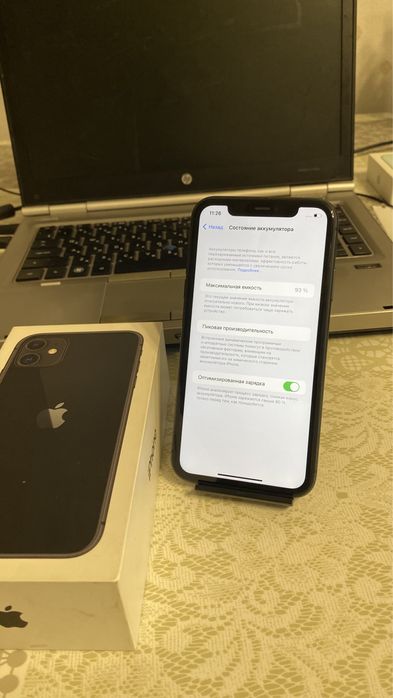 iPhone 11 64gb хорошем состояние