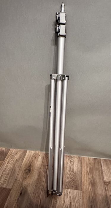 Set 3 blitzuri Electra PremierPlus1000 Ws cu softboxuri,snoot,trigger