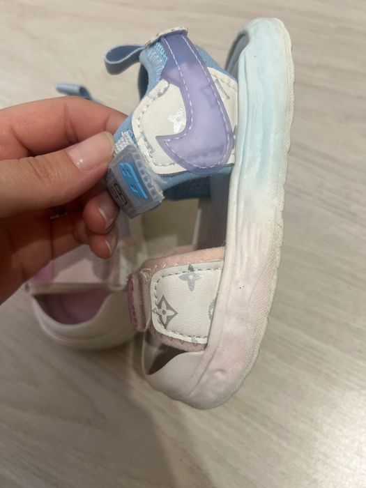 Сандали детские лето