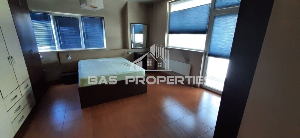 3-стаен в София-Редута площ 93