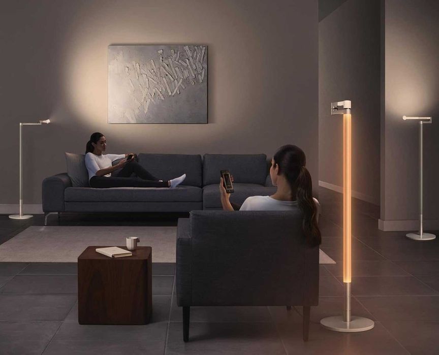 Най добрата лампа в света Dyson Solarcycle Morph Lamp