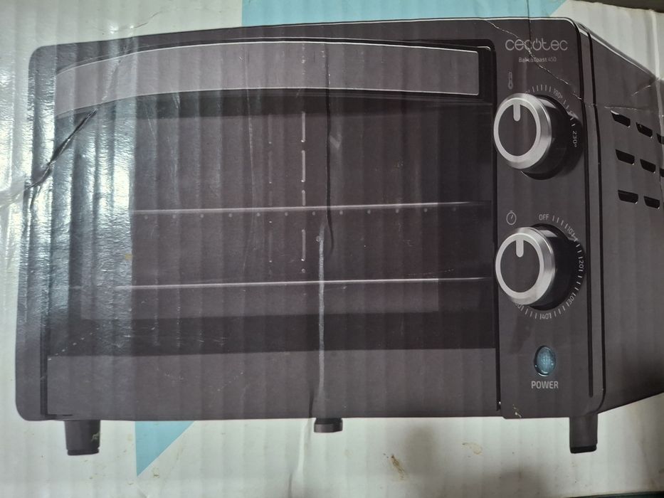 Mini cuptor electric Cecotec 450,02202, Negru,1000W.
Pentru mai multe