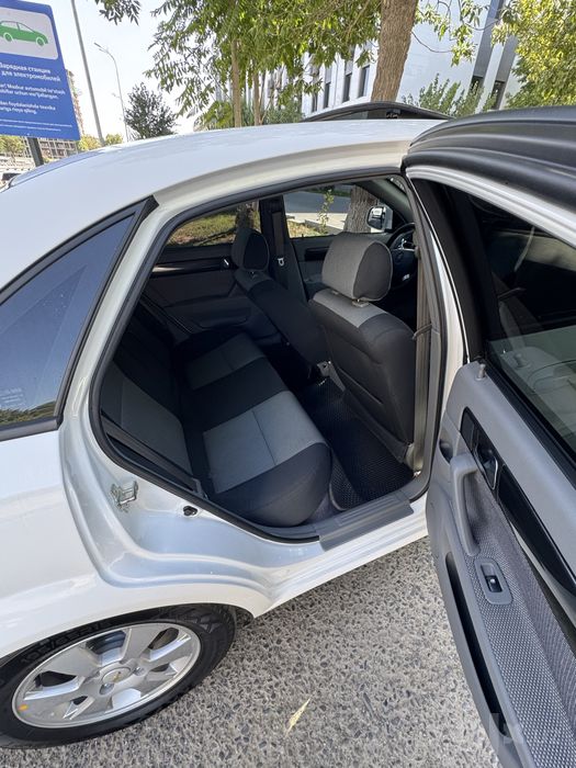 Chevrolet Jentra 2023