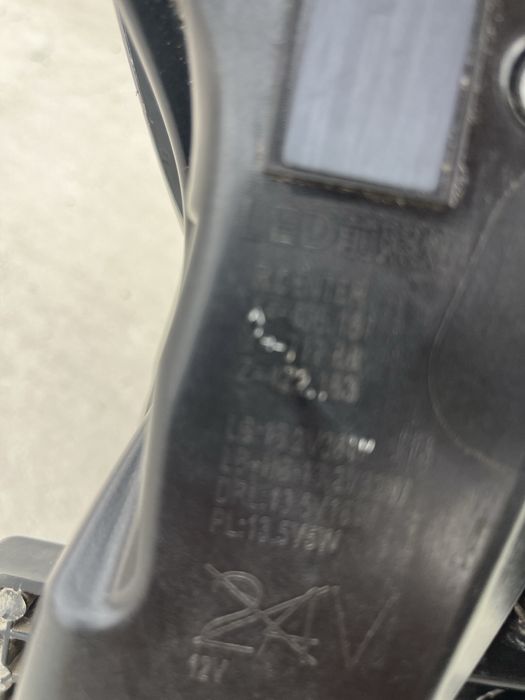 Ляв фар за MG 4 Electric