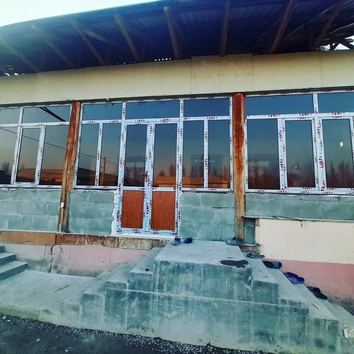 Turli xil hajimdagi alyumin eshik romlar zakaz olamiz ,